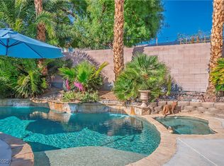 1516 Barrington Oaks St, North Las Vegas, NV 89084