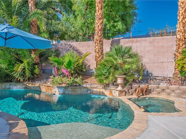 1516 Barrington Oaks St, North Las Vegas, NV 89084