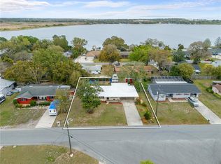 530 Paradise Island Pl, Haines City, FL 33844