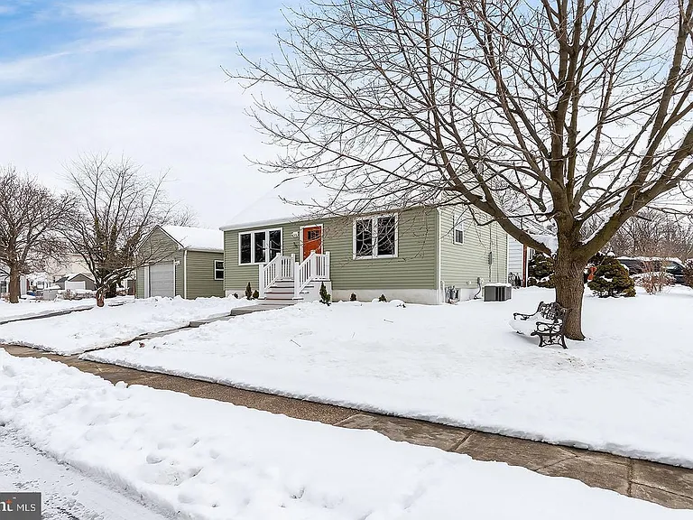 700 Price Ave — Photo 14
