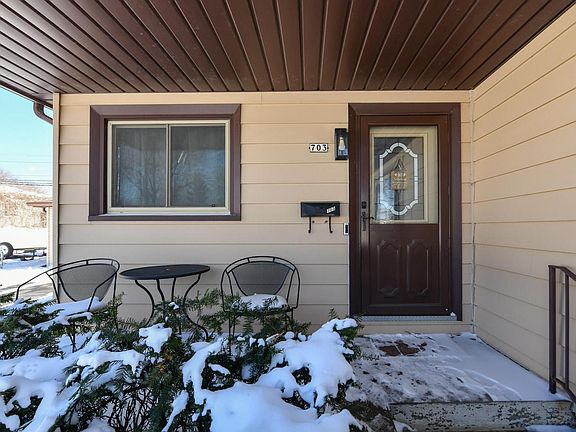 2nd image of 703 Perry AVENUE