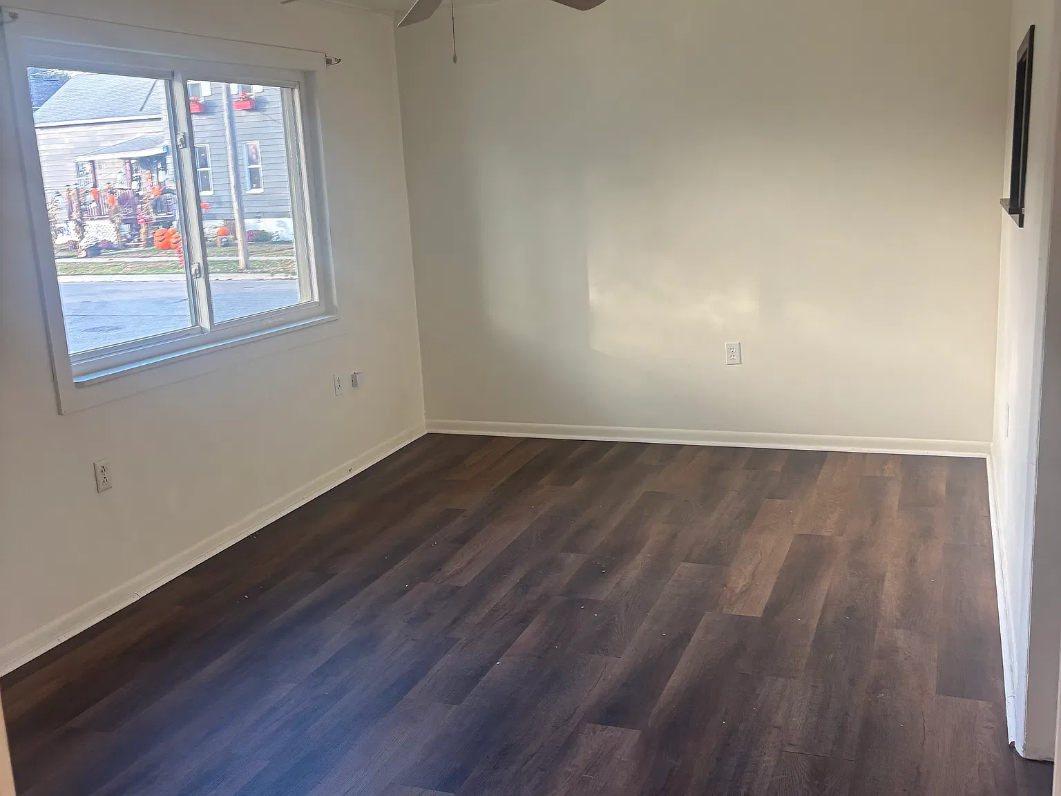 1310 East St — Photo 1
