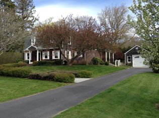 91 Sebonac Rd, Southampton, NY 11968