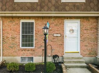 1426 Old Town Ct #N/A, Beavercreek, OH 45434