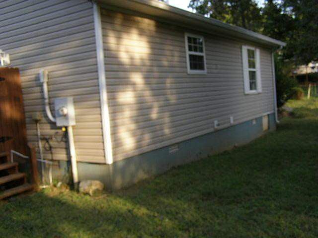 1st image of 41 Linda Ln