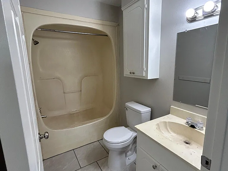 10663 Shelton Rd — Photo 5