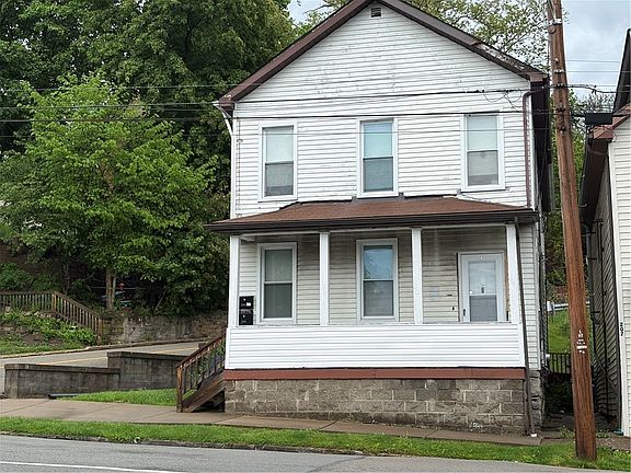 2nd image of 209 Harrison Ave