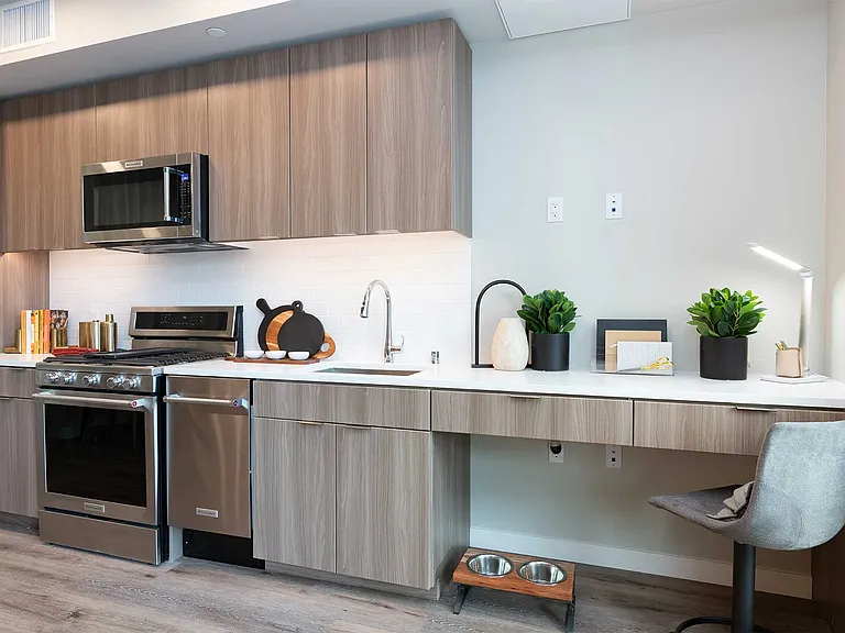 Residences at Lake Merritt — Photo 17