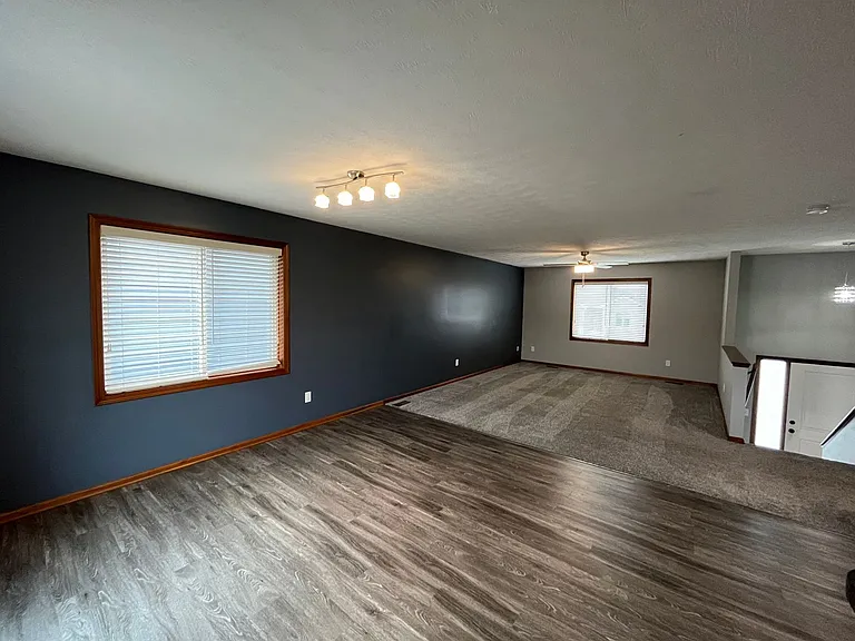 7825 Yankee Woods Dr — Photo 6