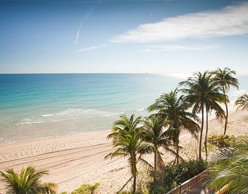 Walk to beautiful Fort Lauderdale Beach