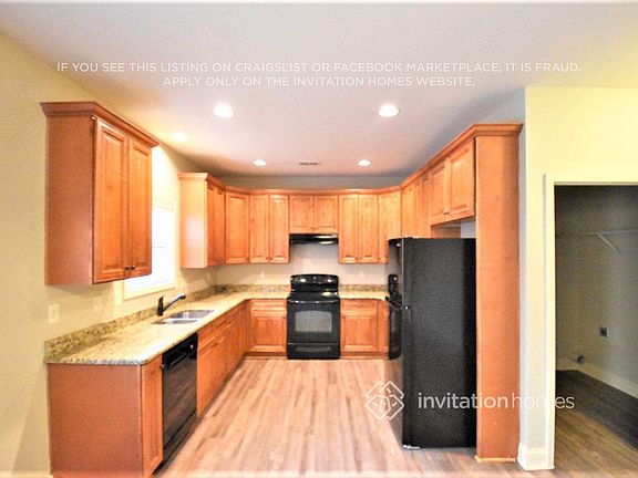 5th image of 948 Pine Ln