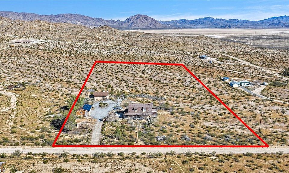 1st image of 31420 Rabbit Springs Ln