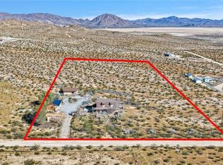 31420 Rabbit Springs Ln, Lucerne Valley, CA 92356