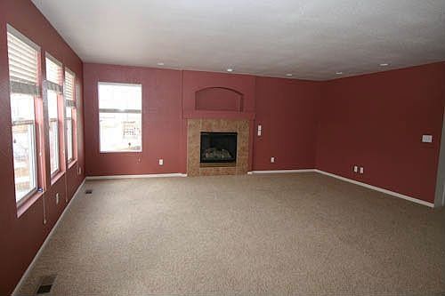 Great room  w/fireplace