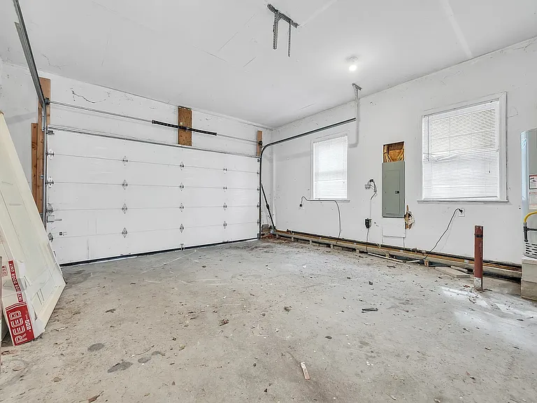 1541 Monmouth Ave #A — Photo 22