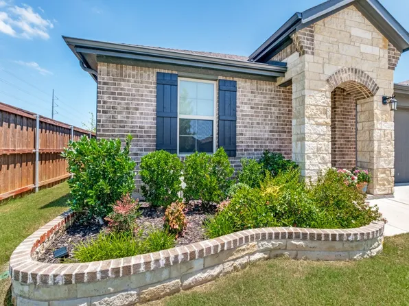 5120 Valley Forge Dr, Denton, TX 76207