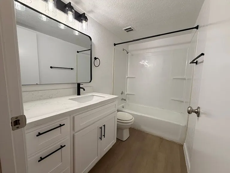3002 N 70th St #111 — Photo 9