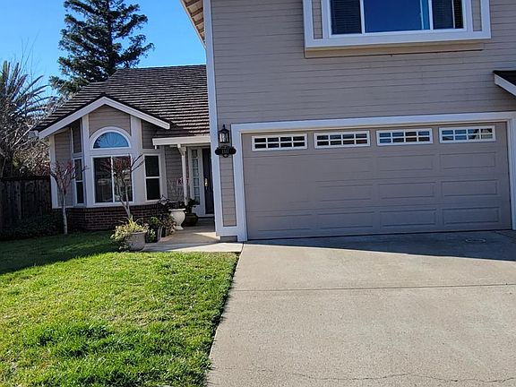 3rd image of 1317 Harrison Dr