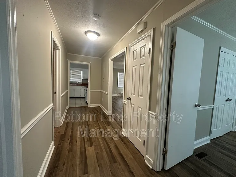4453 Oakmont Cir — Photo 8
