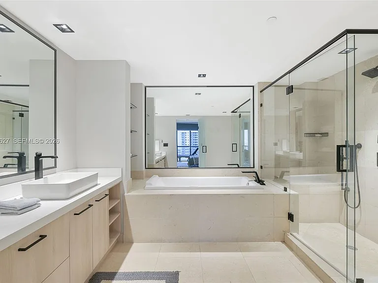 465 Brickell Ave #1805 — Photo 34