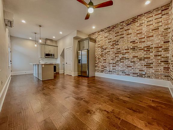 4th image of 1427 Esplanade Ave #104