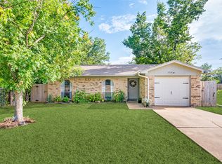 5524 Truman Dr, Fort Worth, TX 76112