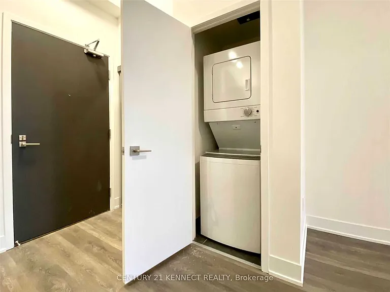 2908 Highway 7 #1402 — Photo 14
