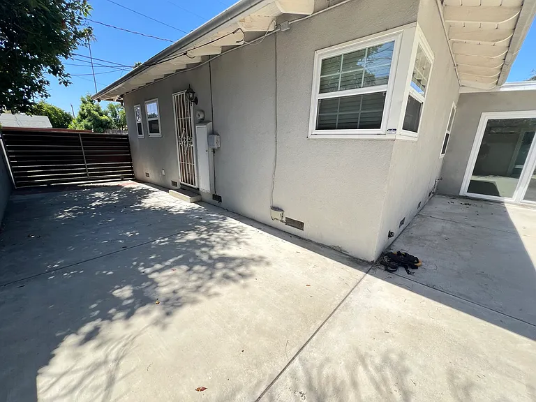 8749 Youngdale St — Photo 27