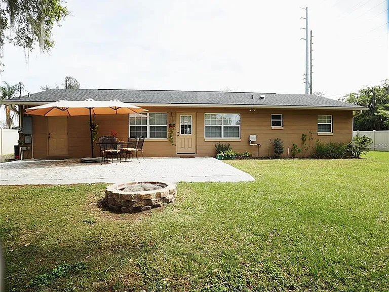 916 Vermont Ave — Photo 16