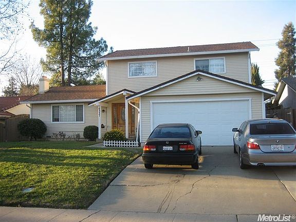 3rd image of 6337 Everest Way