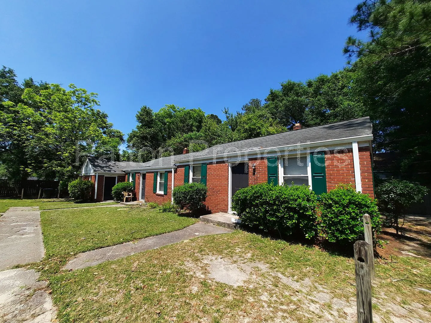 818-828 Raleigh Street - Outside CoC - TMS# 004658-02-012 — Photo 1