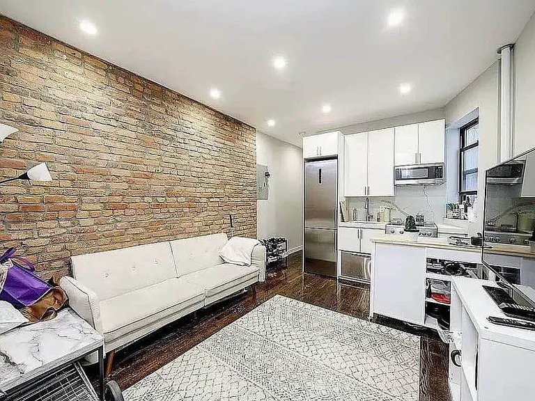 332 E 19th St #3F — Photo 1