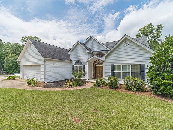 4-web-or-mls-N Bogan Rd-4_09162024