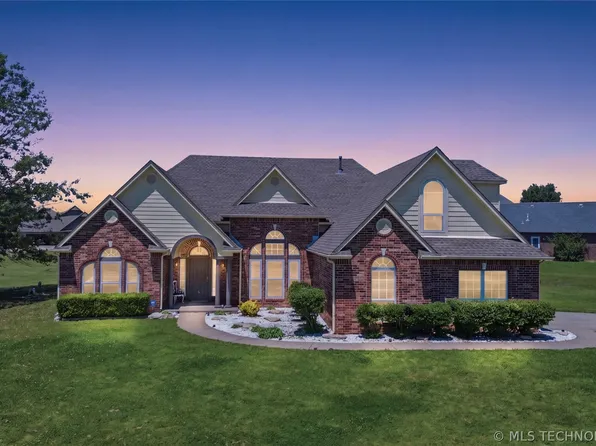 12512 N 165th East Ave, Collinsville, OK 74021
