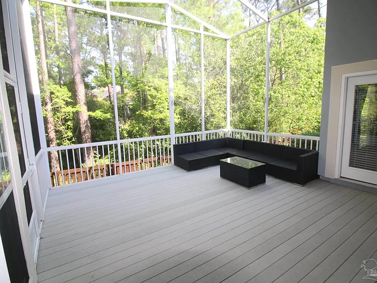 9850 Rail Cir — Photo 22