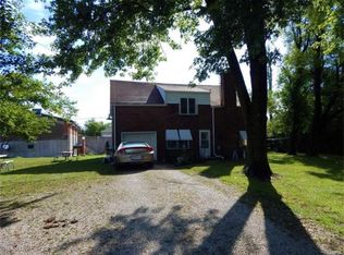 2904 High Ridge Dr, High Ridge, MO 63049