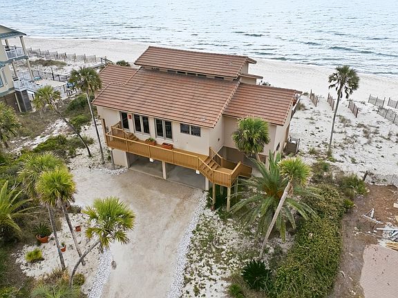 3rd image of 2124 Seahorse Ln