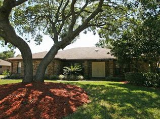 88 Spring Lake Dr, Debary, FL 32713