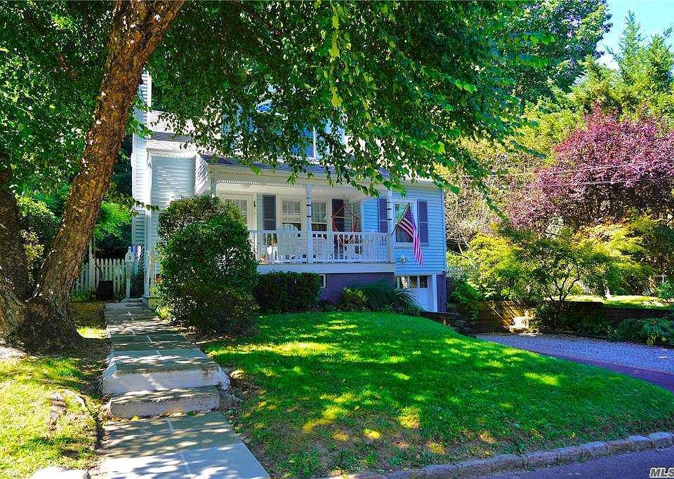 1st image of 3 Sandy Hollow Ln