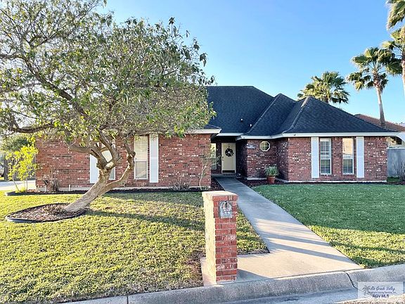 3rd image of 2801 N Augusta National Dr