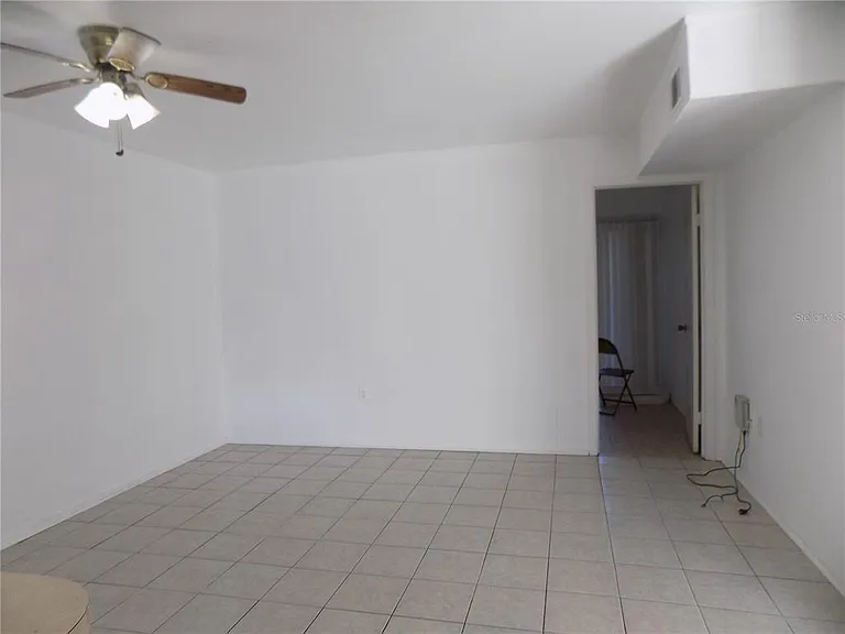 2811 SW Archer Rd #X201 — Photo 14