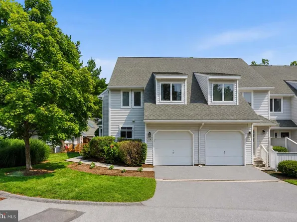 116 W Thomas Ct #116, Kennett Square, PA 19348