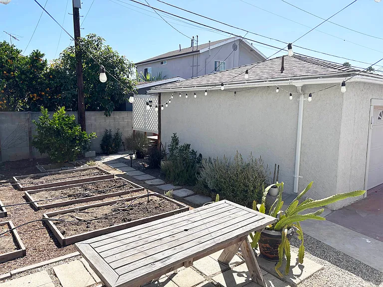 5931 Comey Ave — Photo 24