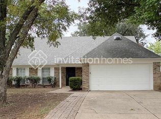 4147 Hathaway Dr, Grand Prairie, TX 75052