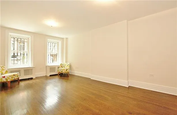 Rented by R New York | media 26