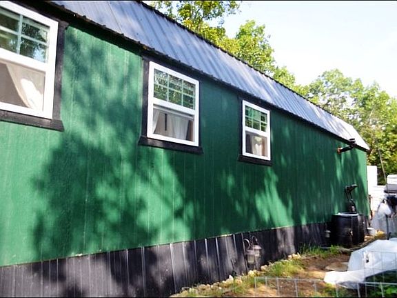 3rd image of 3673 Grassy Gap Rd W