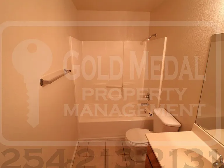 3402 Hereford Ln — Photo 11