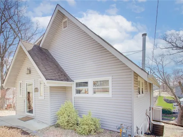 45 M St, Lake Lotawana, MO 64086