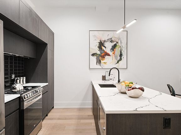 3rd image of 318 W Grand Ave #403