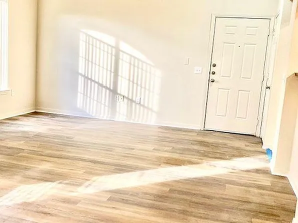 6765 Corporate Blvd APT 2208, Baton Rouge, LA 70809